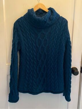 Inis Crafts 100% Merino Wool Cable Knit Turtleneck Sweater